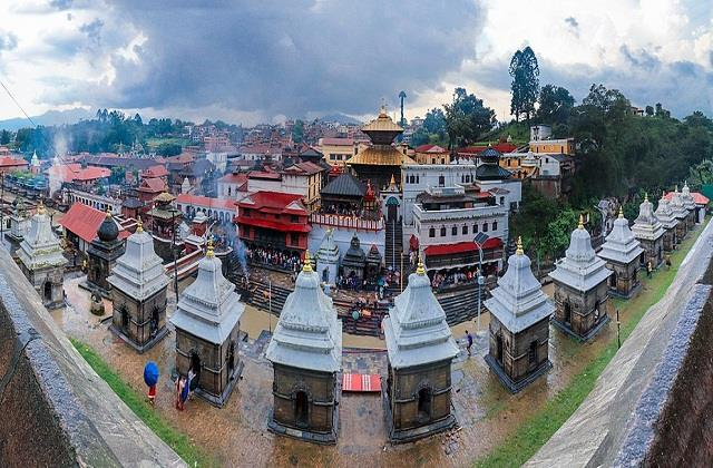 नेपाल का पशुपतिनाथ मंदिर आज से फिर खुलेगा
