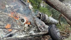 सीडीएस जनरल रावत के हेलीकॉप्टर में सवार 13 की मौत