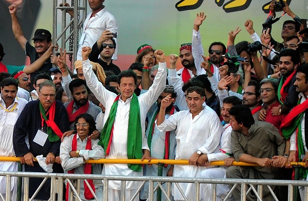 इमरान खान छोड़ेंगे पाकिस्तान में सच्ची आजादी की मुहिम