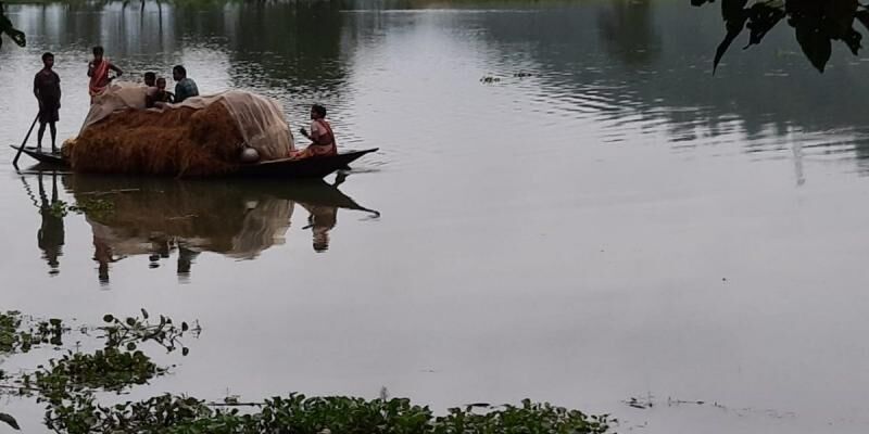 बाढ़ से असम के 20 जिले के 13,26,815 लोग प्रभावित, अब तक 37 की मौत
