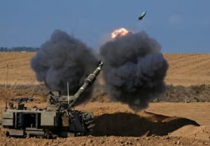 इजराइल पर हिजबुल्लाह ने दागे 40  रॉकेट, इजराइली सेना का वॉर रूम में अलर्ट