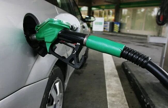 पेट्रोल और डीजल की कीमतों में नहीं हुआ कोई बदलाव