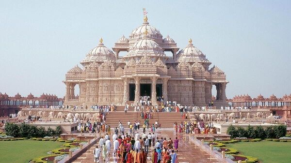 अबू धाबी में बन रहा 700 करोड़ की लागत से पहला हिंदू मंदिर, उद्घाटन में पीएम मोदी होंगे शामिल