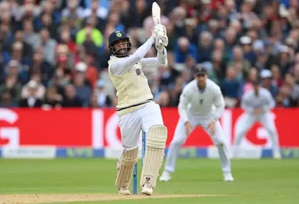 बुमराह ने बनाया टेस्ट क्रिकेट में एक ओवर में सर्वाधिक रन बनाने का विश्व रिकॉर्ड