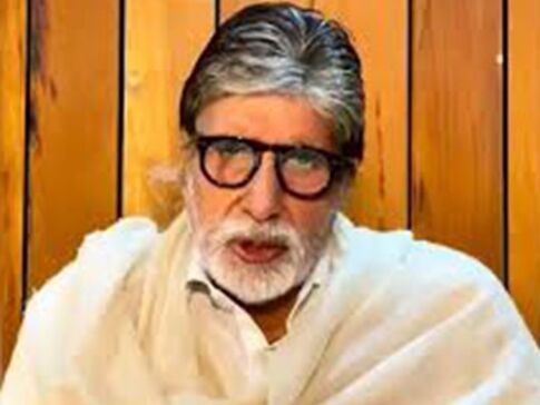 बॉलीवुड के महानायक अमिताभ बच्चन ने कराई सर्जरी