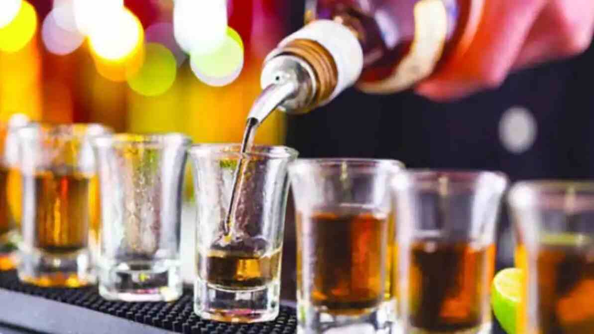 मप्रः नई आबकारी व्यवस्था से रुकेगा गैर-कानूनी, अमानक शराब निर्माण एवं विक्रय